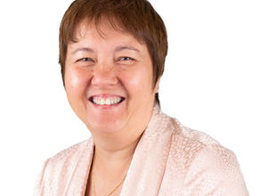 Lesley celebrates 30 years of service to ubu